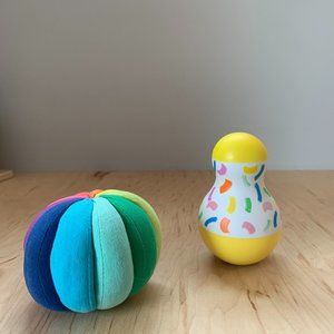 Lovevery | Organic Cotton Rainbow Ball + Tummy Time Wobbler